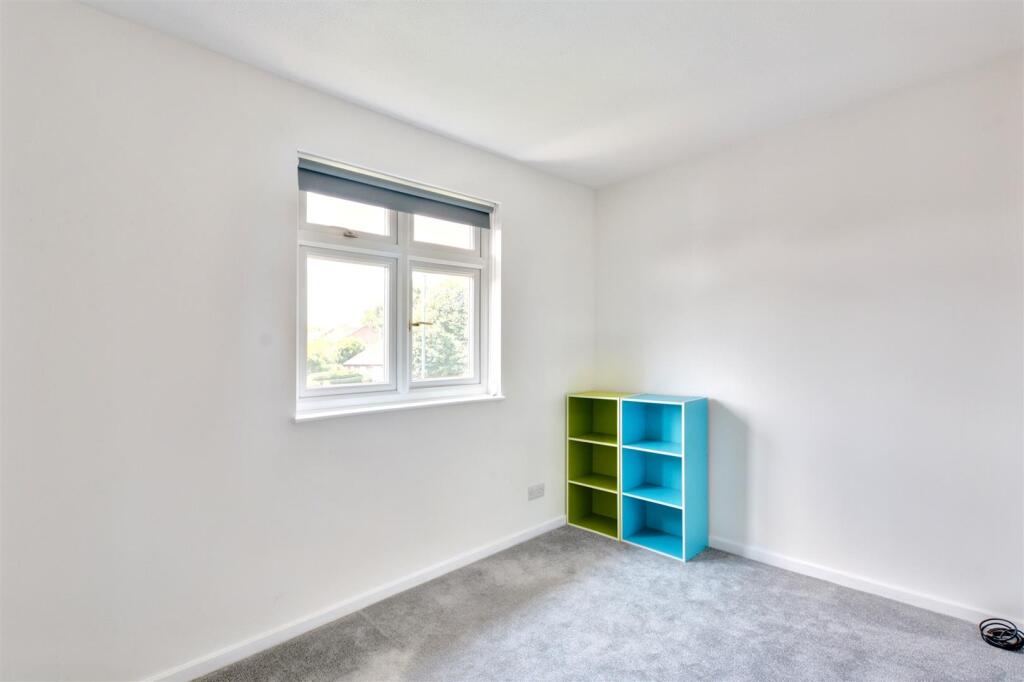 Bedroom 1_1.jpeg