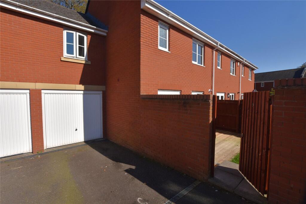 Garage &amp; Parking