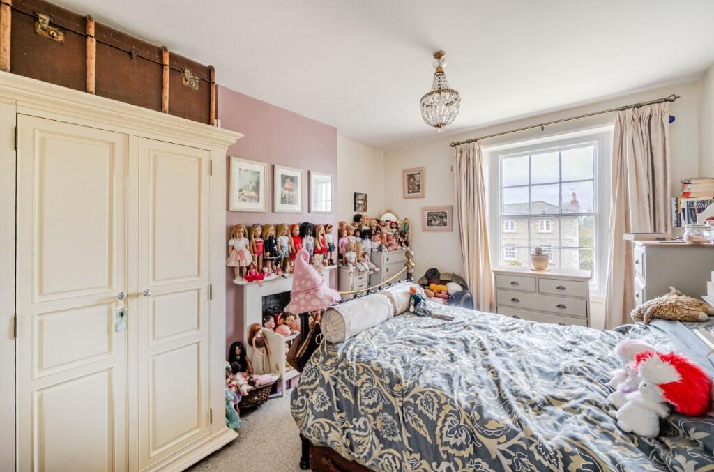 Main bedroom