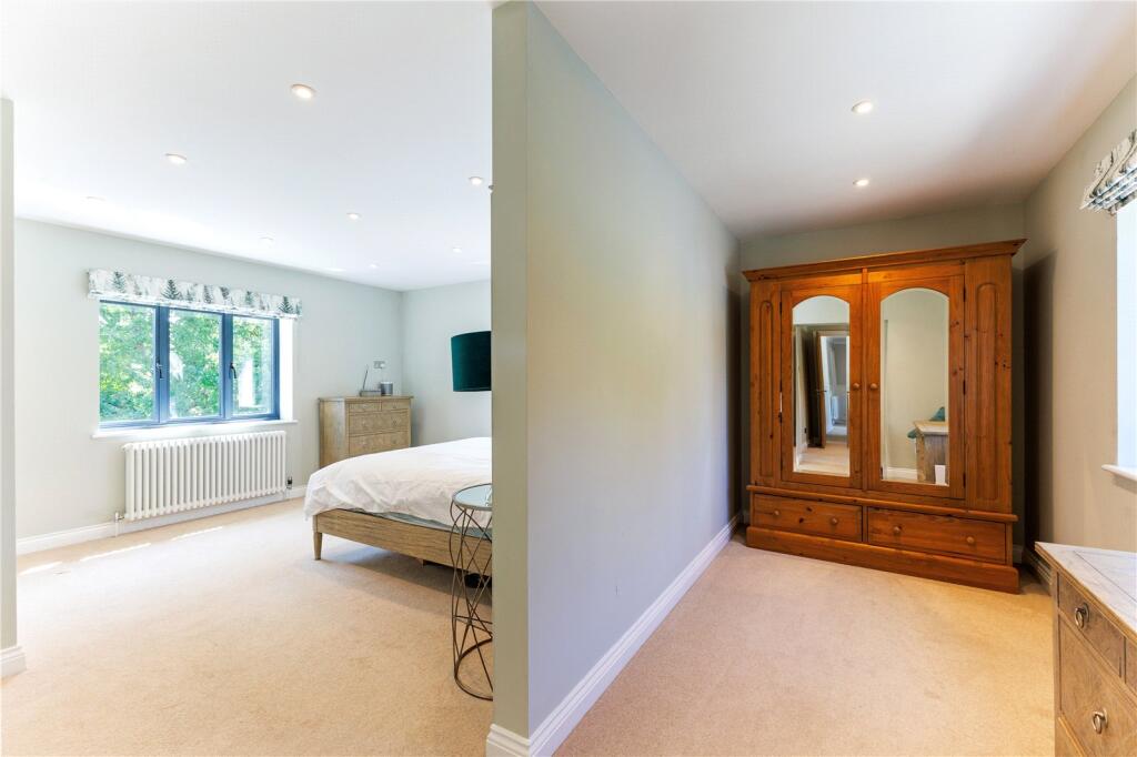 Principal Bedroom