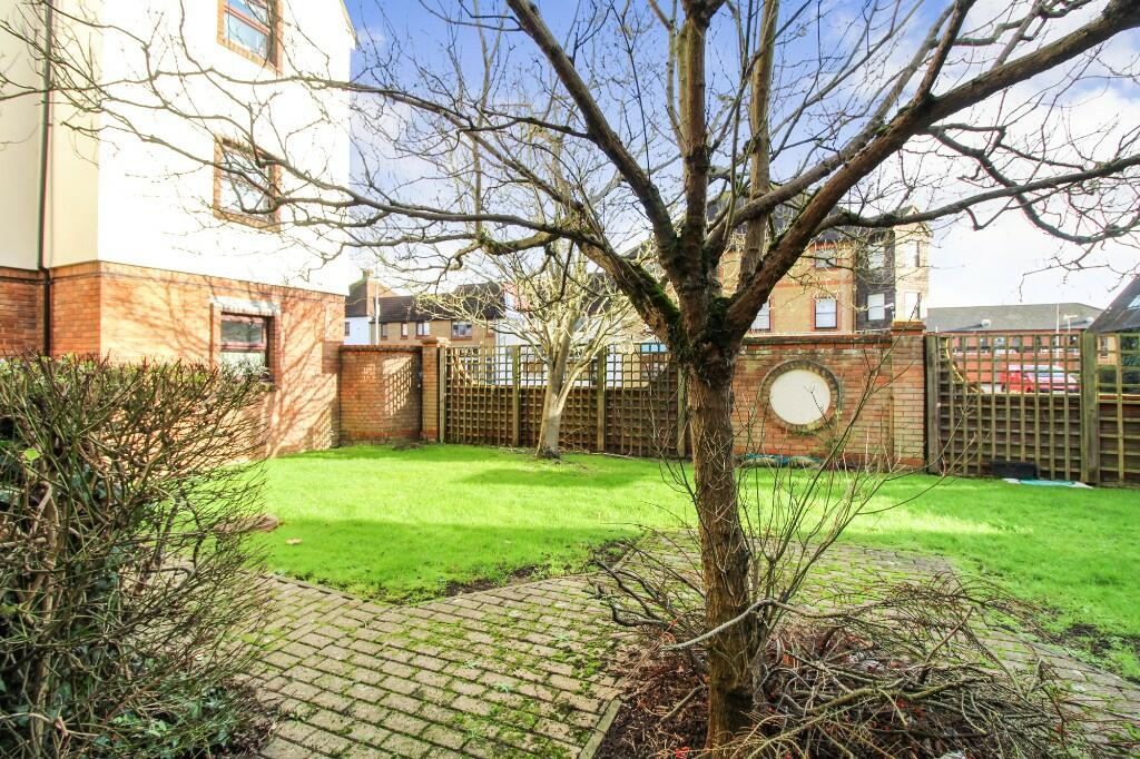 Rear Communal Garden