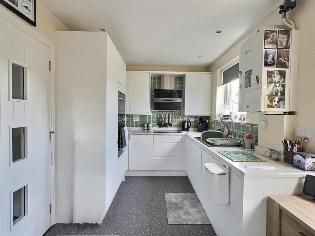 Open Plan Kitchen/ Dining Room