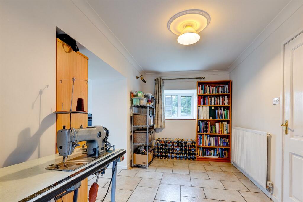 12 Altar Stone Lane, Markfield