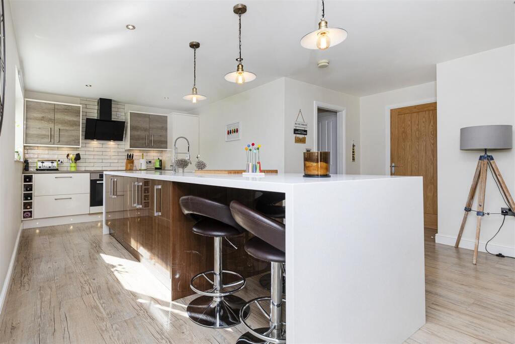 Bramleys Estate Agents - Acorn Croft - Fenay Bridg