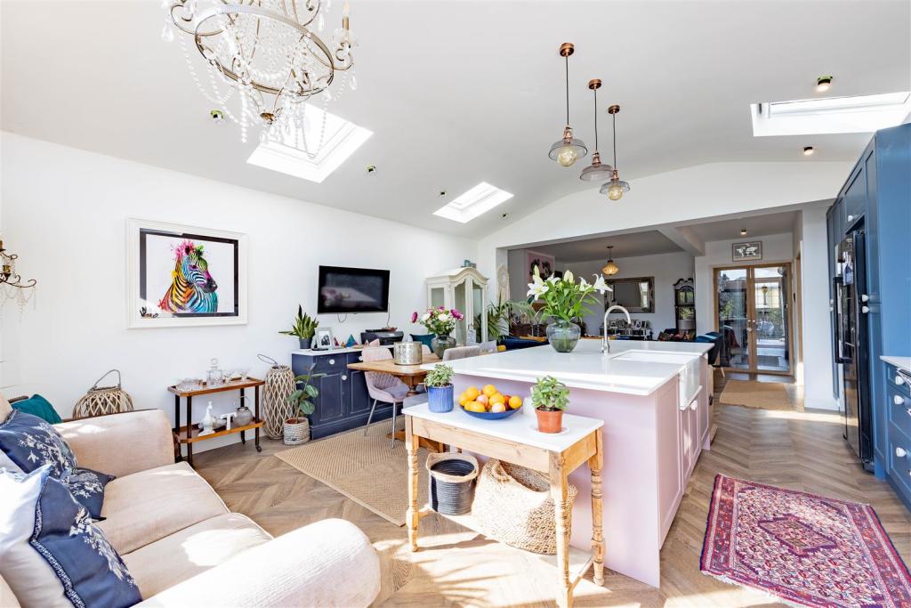 Kitchen Diner