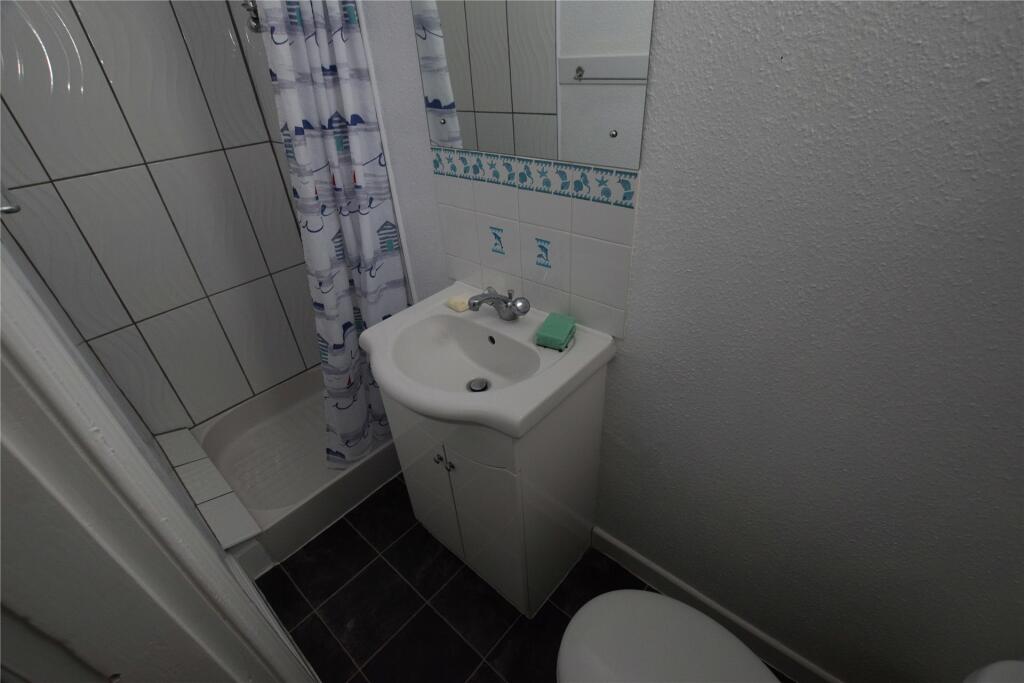 Flat 7