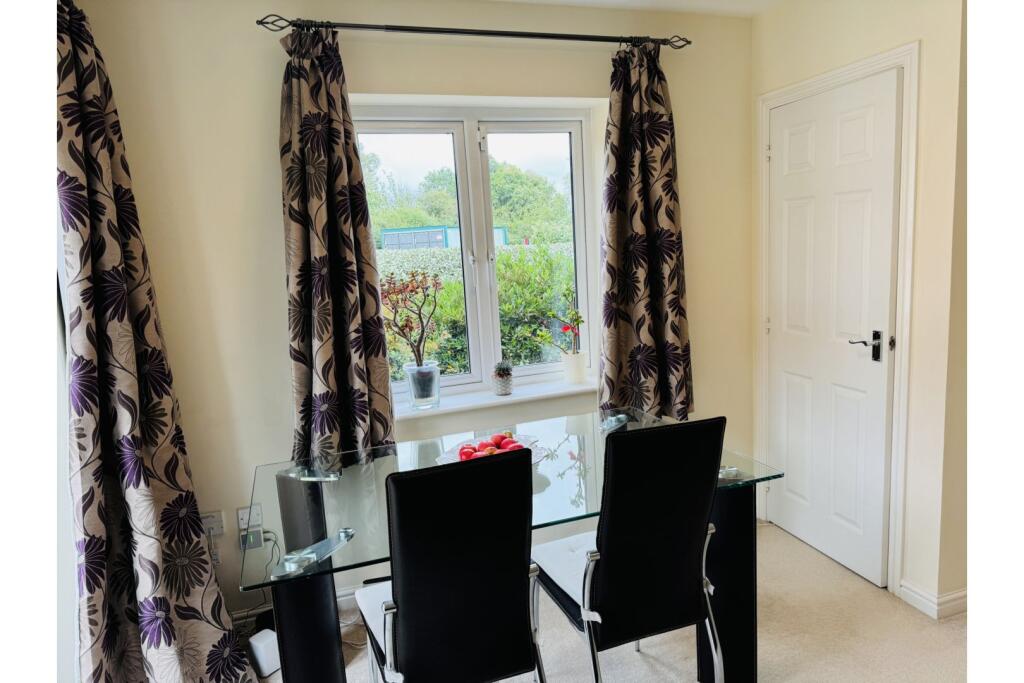 Living / Dining Room