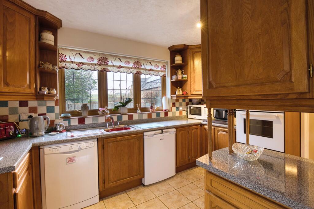 Kitchen/Breakfast