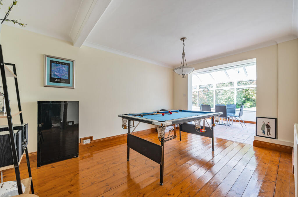 17-681e18a0b2b99-...