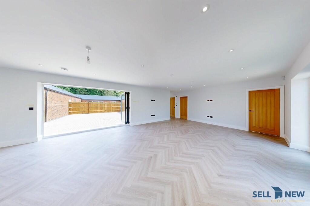 Internal photo 