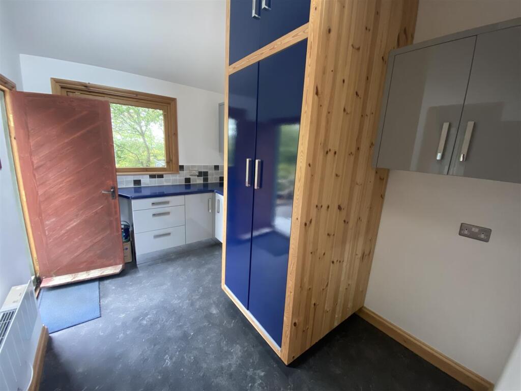 Storage/workshop/utility