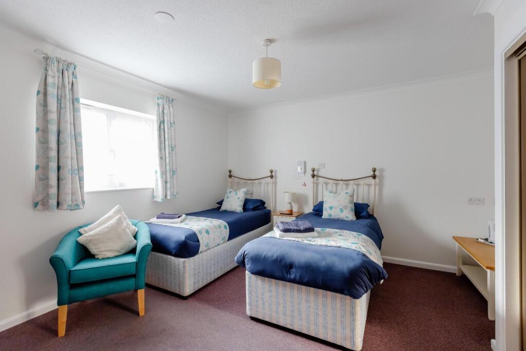 Amberley Court_15.jpg