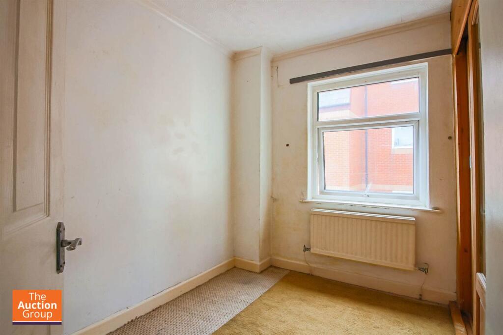 Marine Road East, Morecambe, LA4