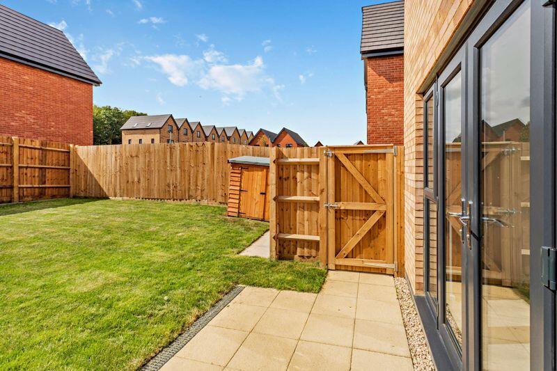 Earsham Grove, Peterborough, PE7 7AH