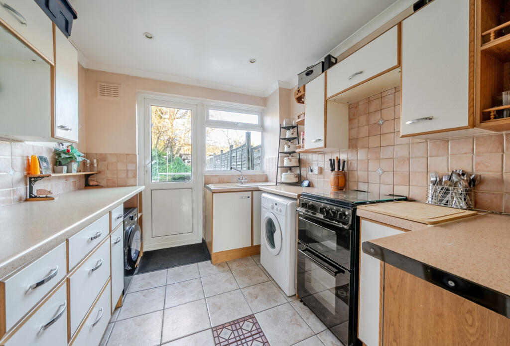 1388995-14-695bc7...