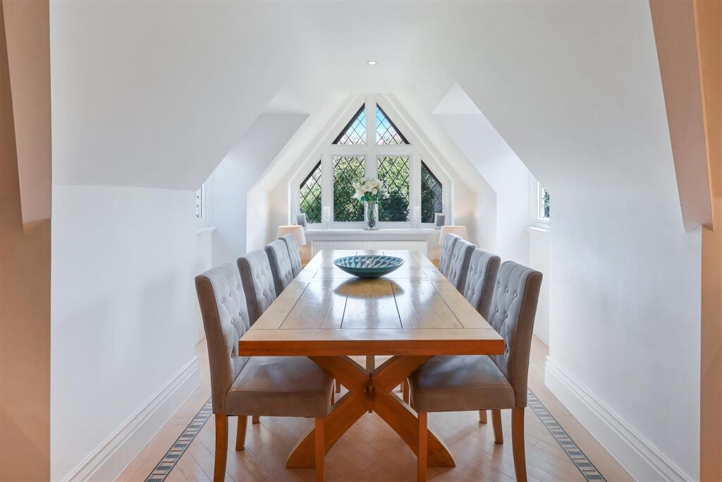 HOLLY HILL PARK, 6- (3).jpg