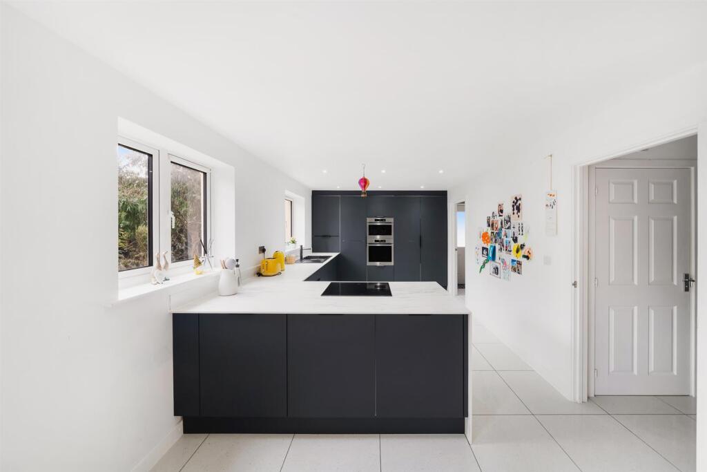 Kitchen/Dining/Family