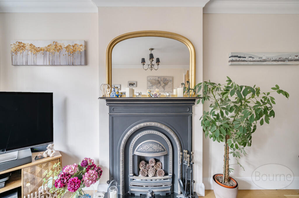 8edb84d7-3412-497...