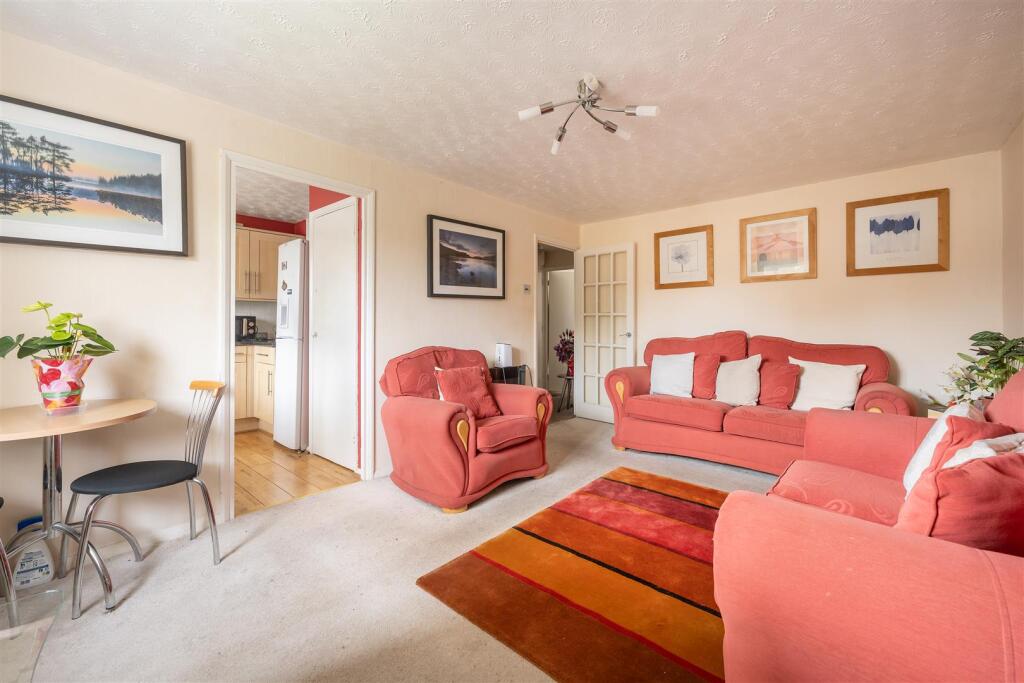Adams Court, E17