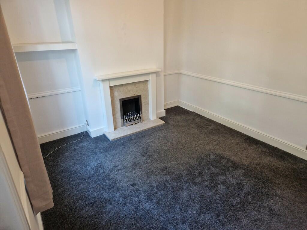 202 Aberford Road...
