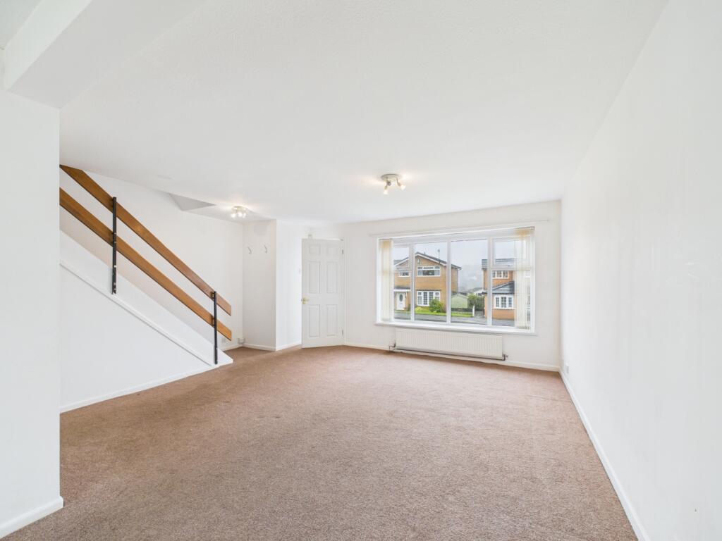 CAM02093G0-PR0055-STILL014