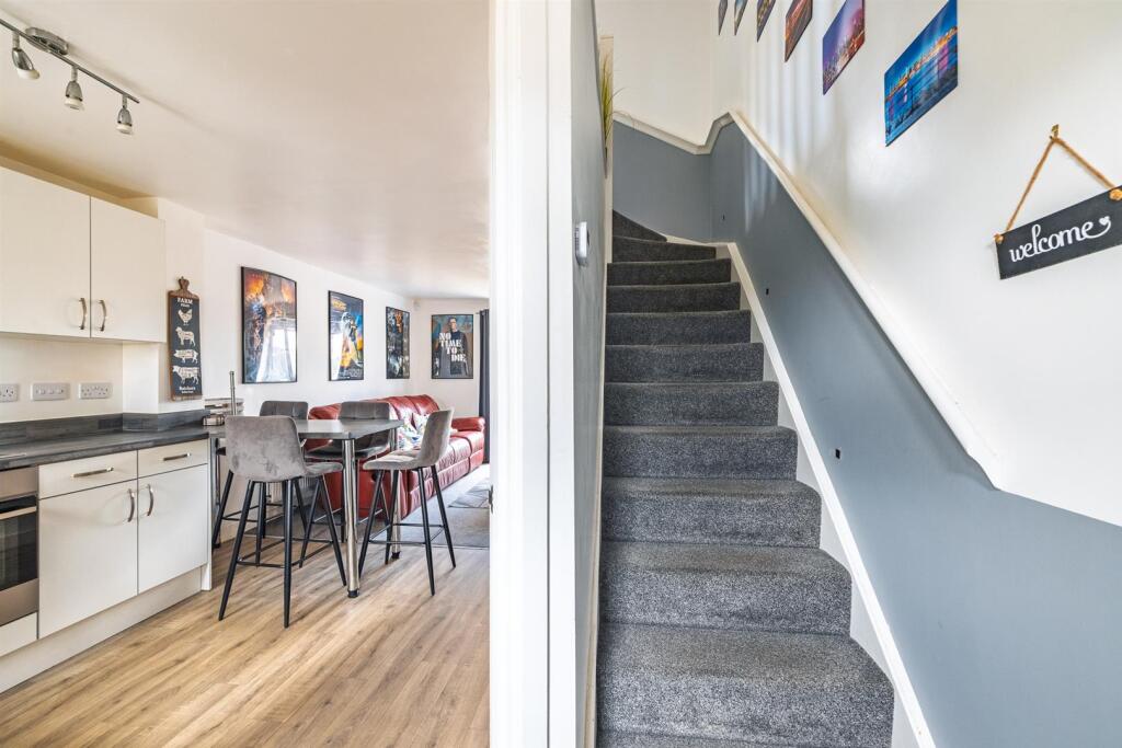 41 Rockling Street-19.jpg