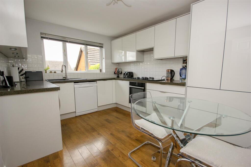 Kitchen Breakfast.jpg