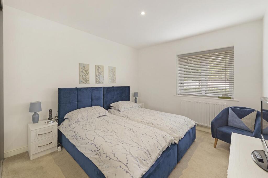 Bed 1
