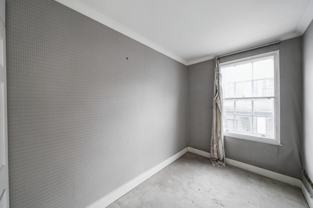 17 Yeomans Row, Kensington, London SW3 2AL
