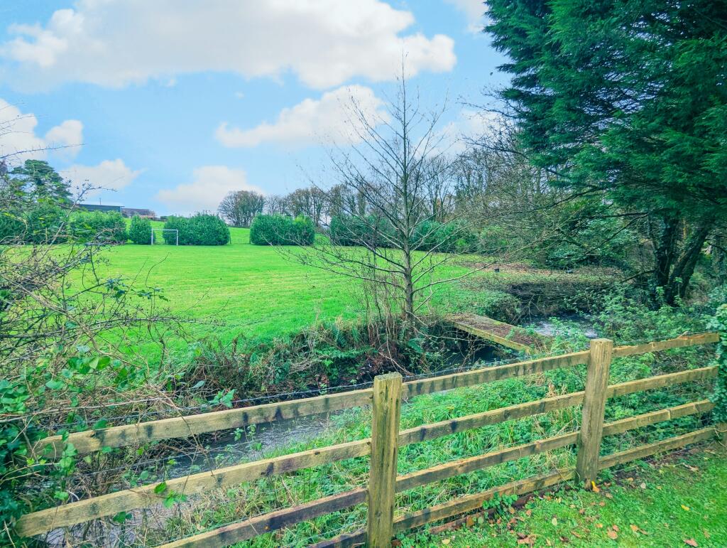 Pic 4 T202412170927.jpg