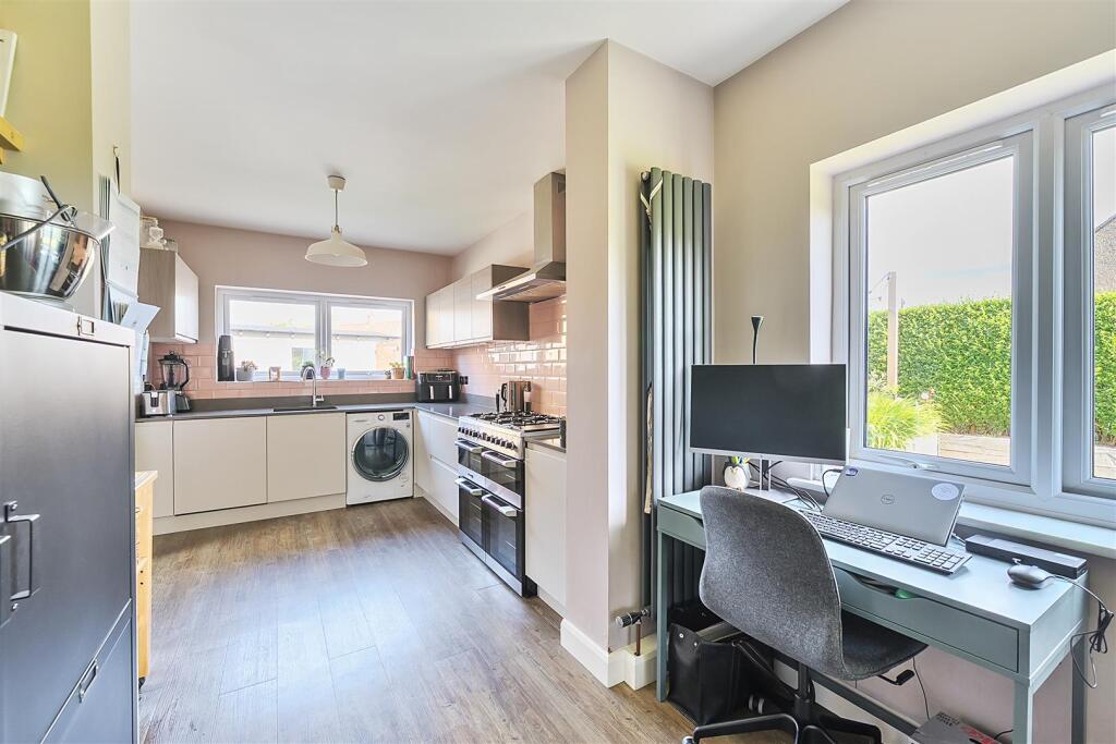 Kitchen / Breakfast Room / Study