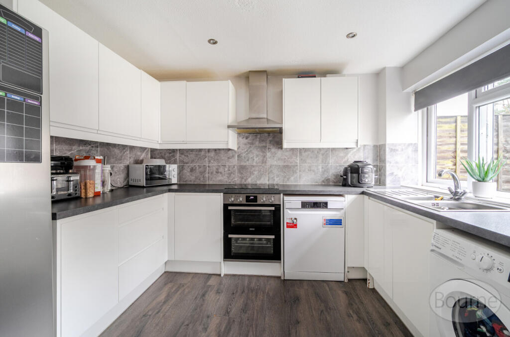 a436cd70-7d9f-4a7...