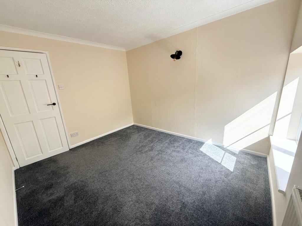 WhatsApp Image 2025-09-10 at 13.02.41_c4b67dd6.jpg