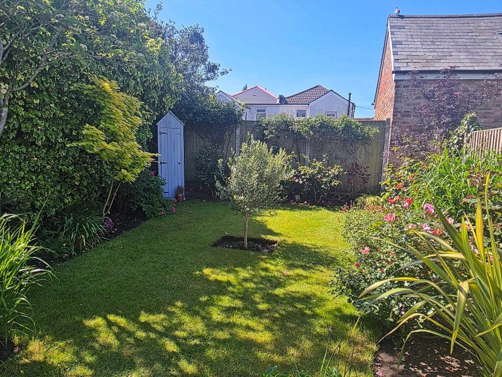 Southerly Garden