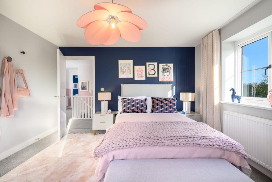 Eden Green - Plot 35 Show