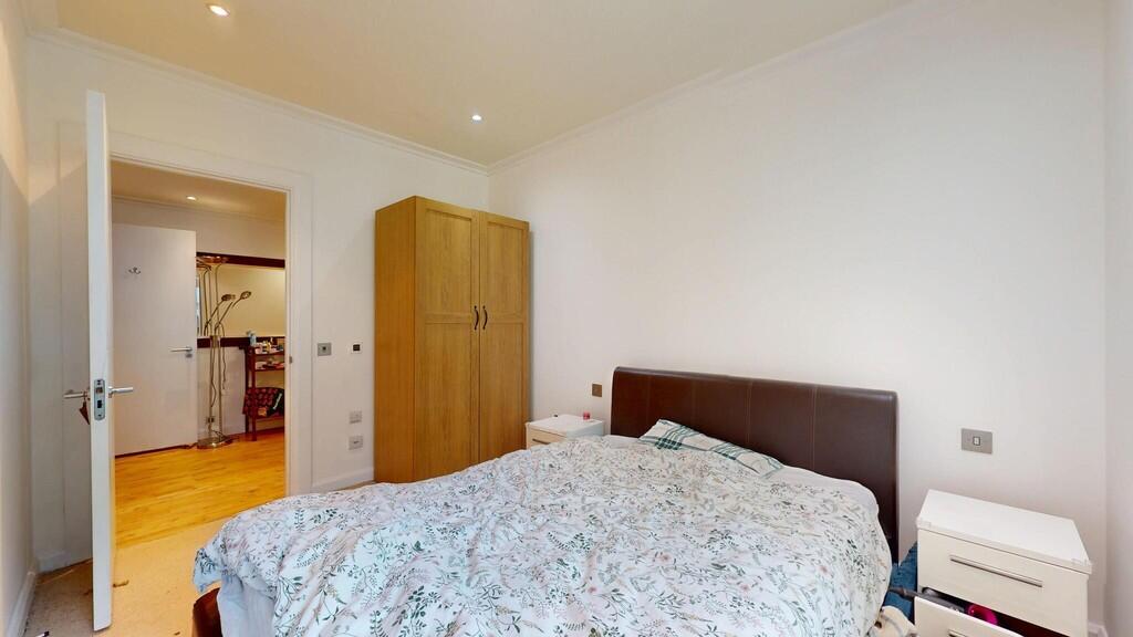 Bedroom 2b