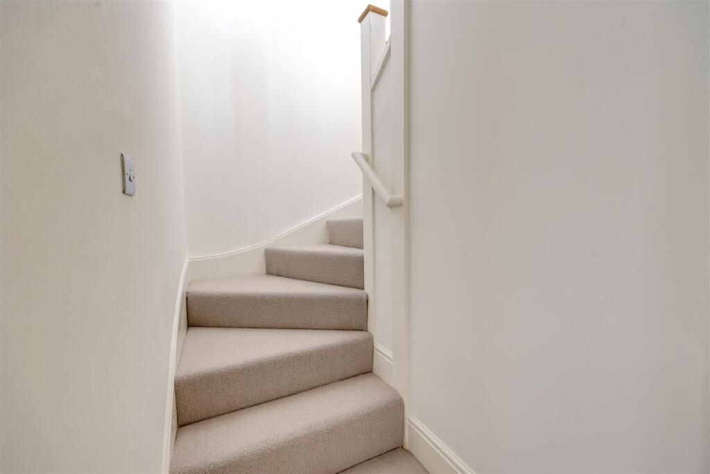 Stairs to Principal Bedroom