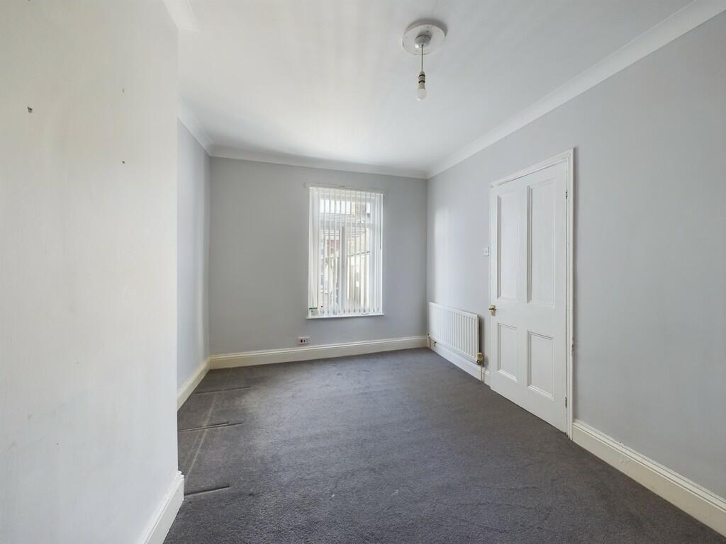 CAM01835G0-PR0116...