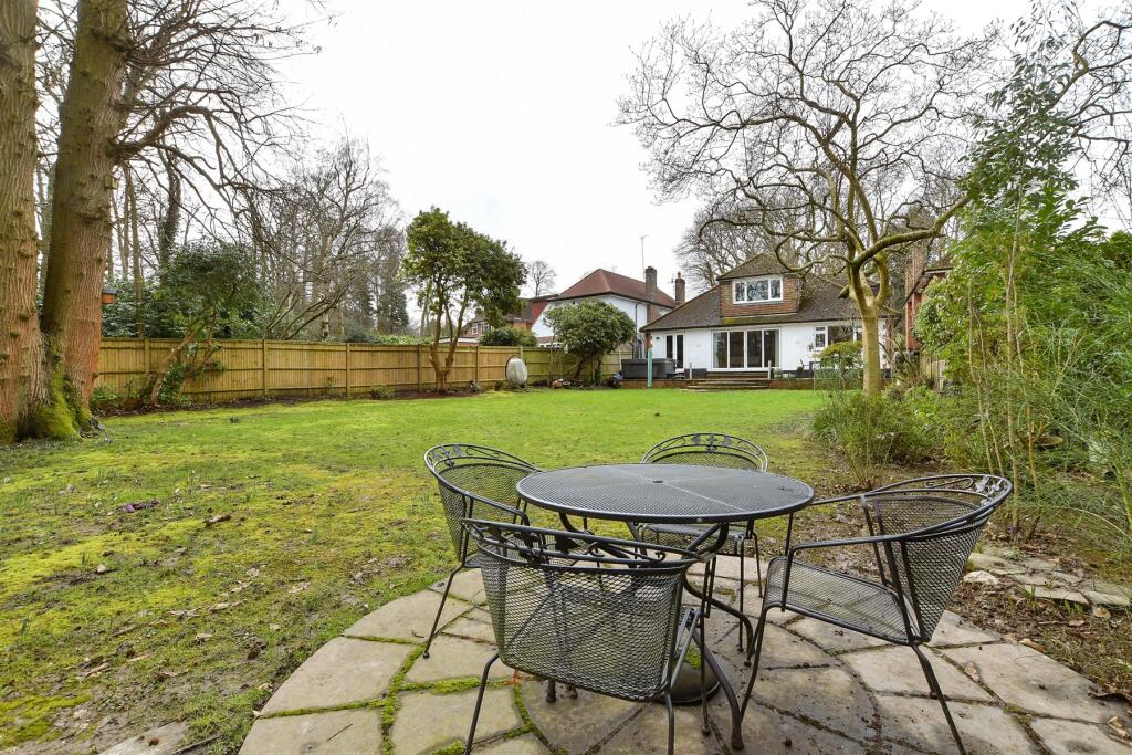 External Lifestyle Photograph