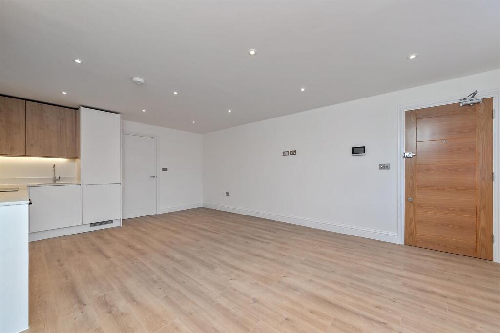 382HatfieldRoad-81.jpg