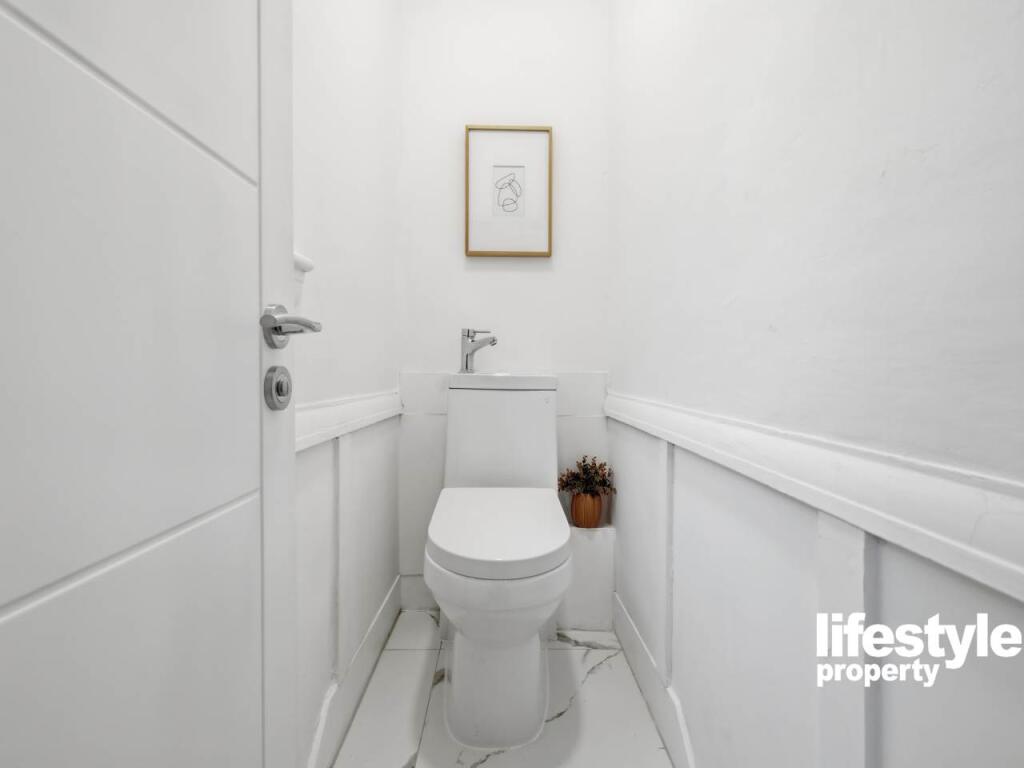First Floor WC
