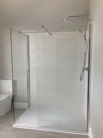 15. Bathroom.jpg
