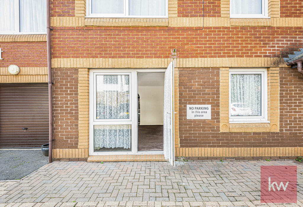 Private Entrance