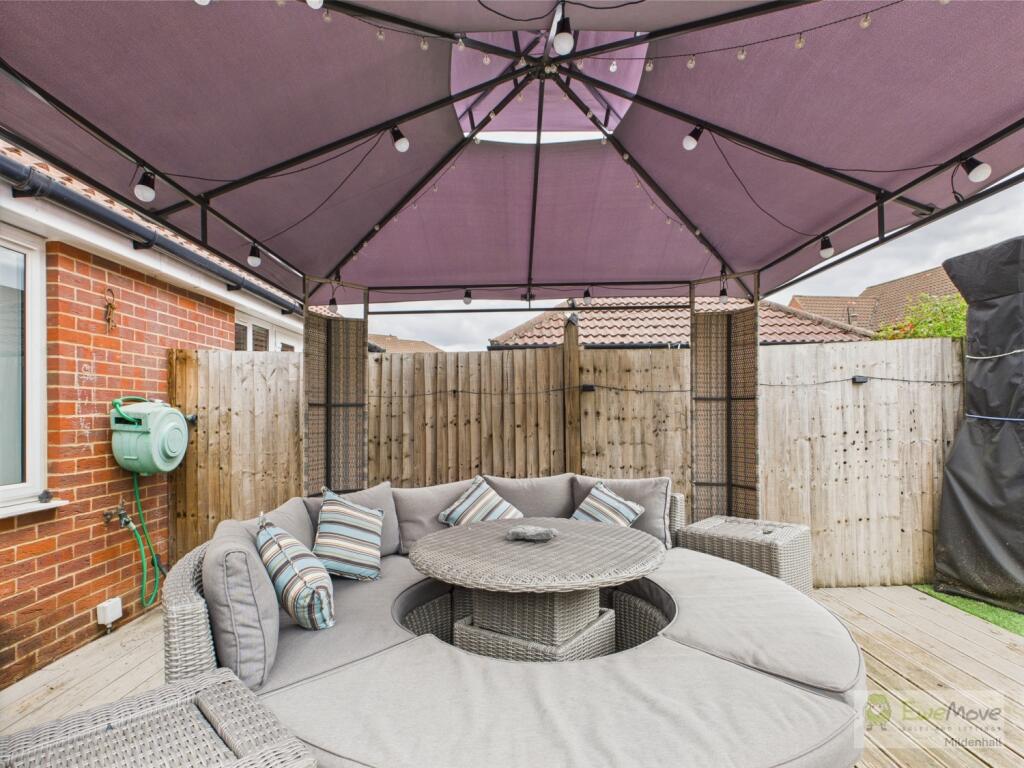 CAM03603G0-PR0036-STILL007