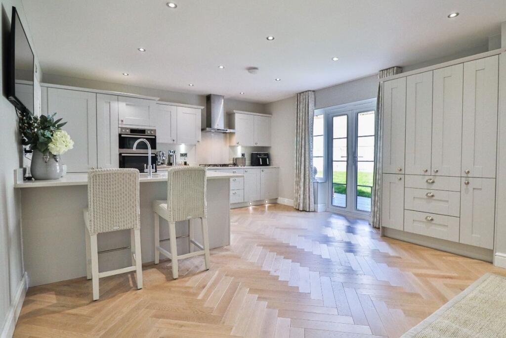 Kitchen II