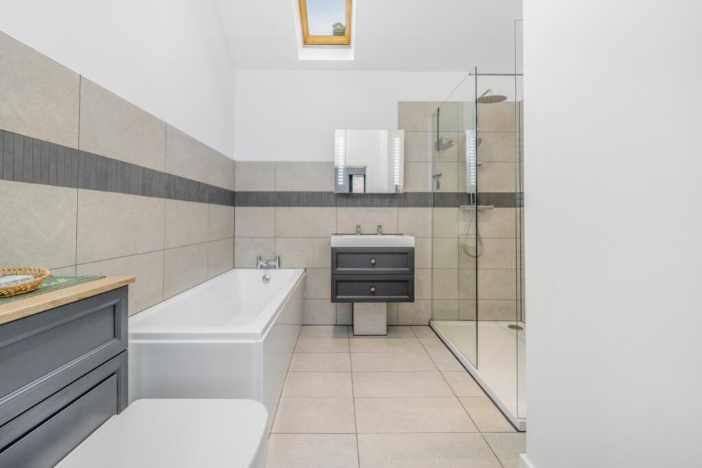 255a Broadgate (Sutton St Edmund)-20