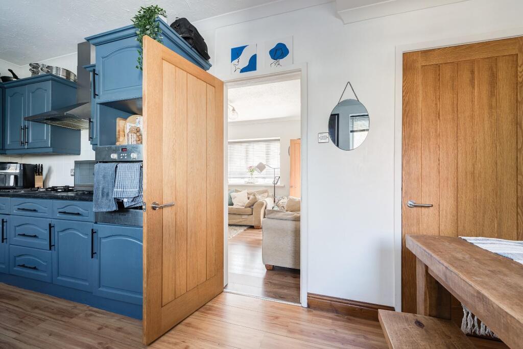 25ManorRoad(Interior)(5of26).jpg
