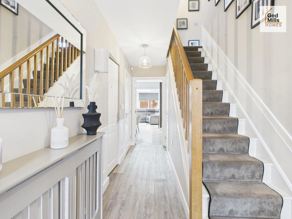 CAM04261G0-PR0092...