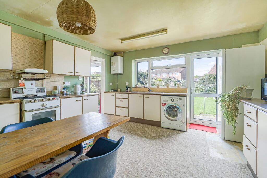 Kitche Dining