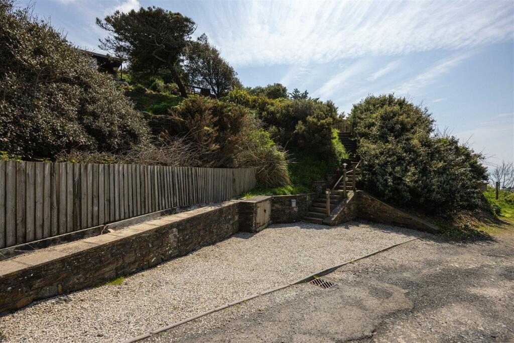 beach_house_lodge_06.jpg